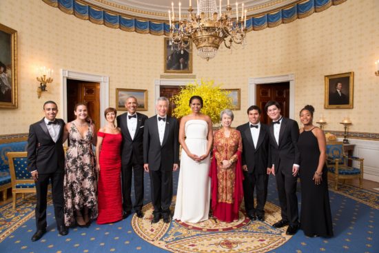 President Barack Obama, First Lady Michelle Obama, Prime Minister Lee Hsien Loong of Singapore and Mrs. Lee Hsien Loong join State Dinner performers, Project STEP from Boston, Mass., for a group photo in the Blue Room of the White House. (Photo credit: Official White House Photo by Chuck Kennedy)