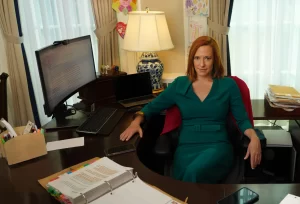 A few Jen Psaki tips for Karoline Leavitt